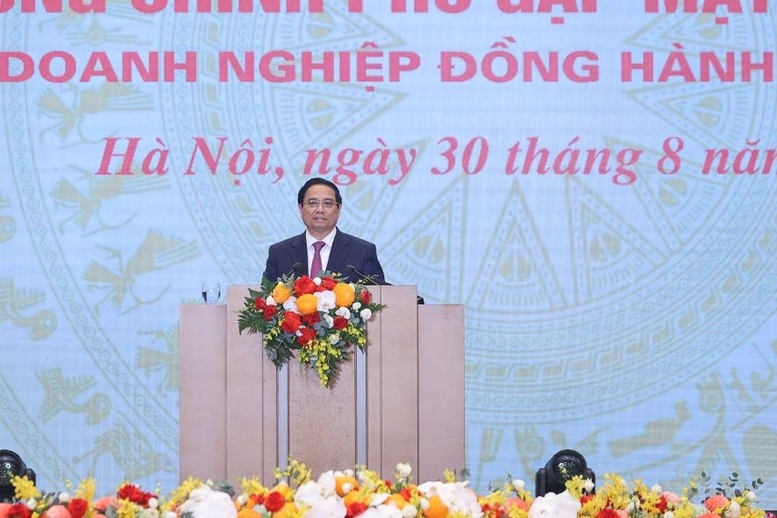 Thủ tướng yêu cầu hỗ trợ doanh nghiệp nhỏ thành lớn, lớn thành lớn hơn