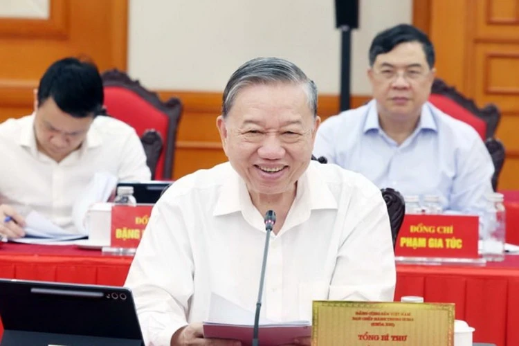 Bộ Chính trị làm việc với Ban Thường vụ Đảng ủy Quốc hội