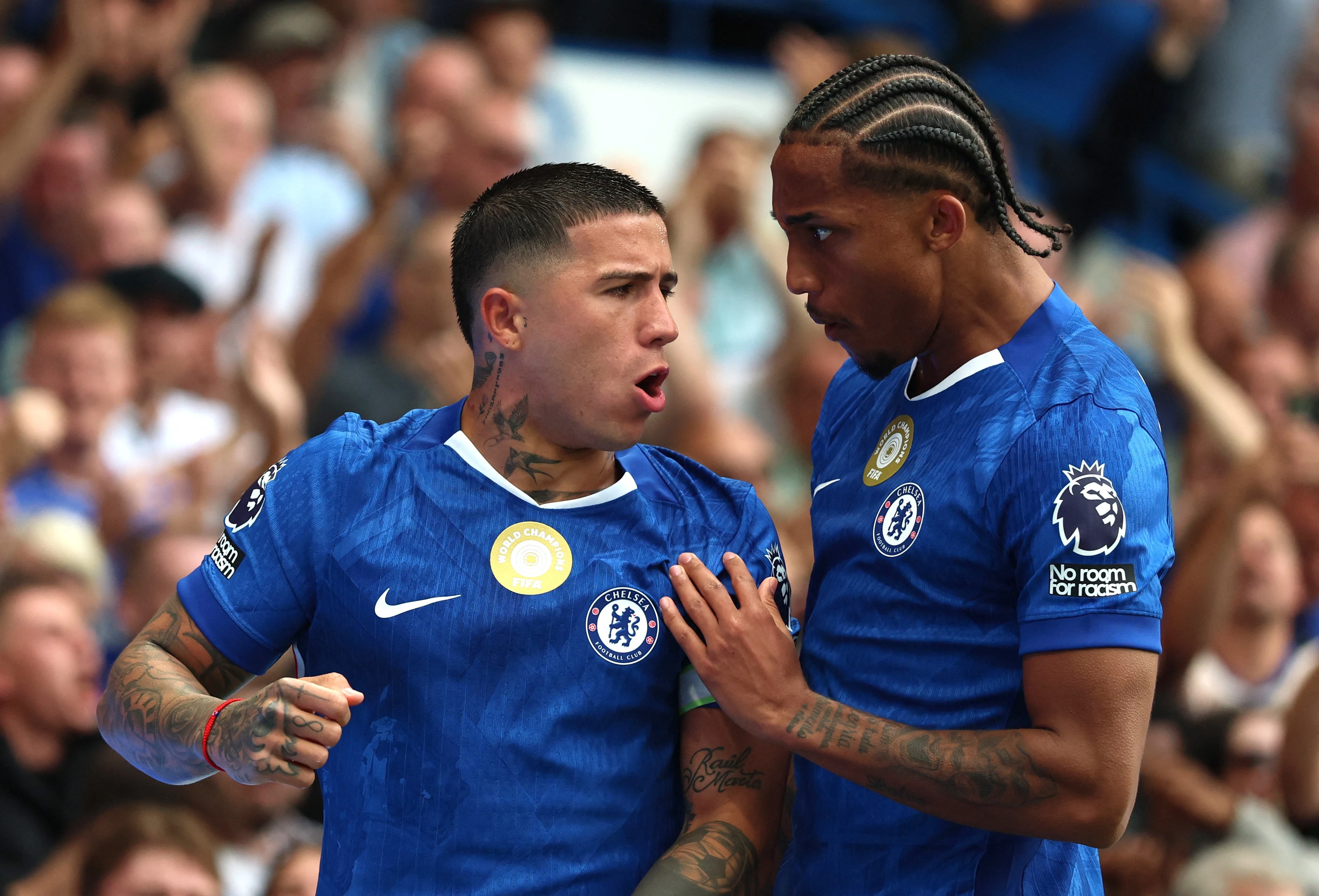 Chelsea có thể bị trừ điểm