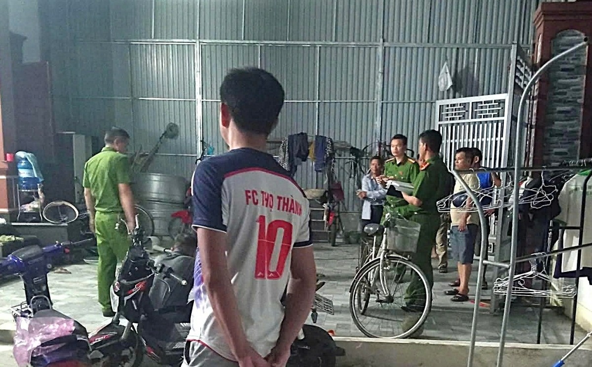 Chồng đâm vợ tử vong khi xảy ra xô xát tại Nghệ An