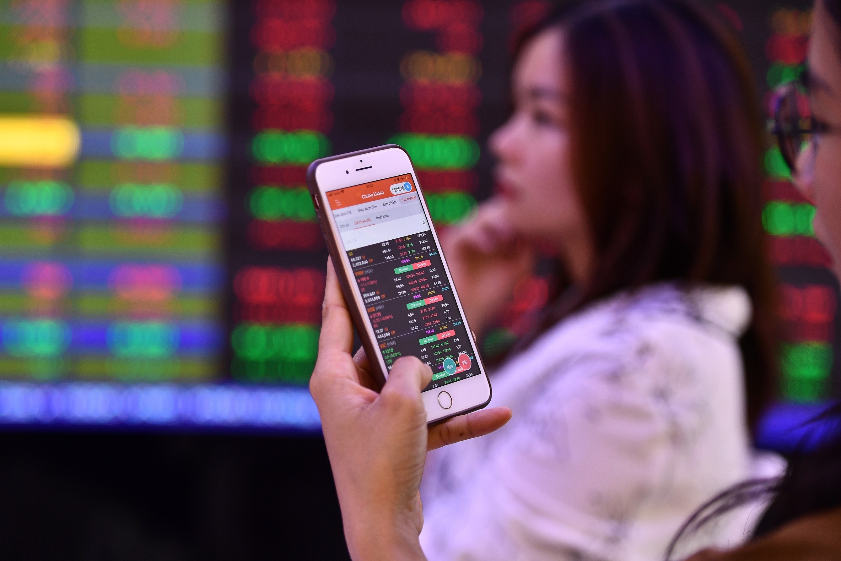 Tiến trình nâng hạng chứng khoán Việt Nam có bước tiến mới