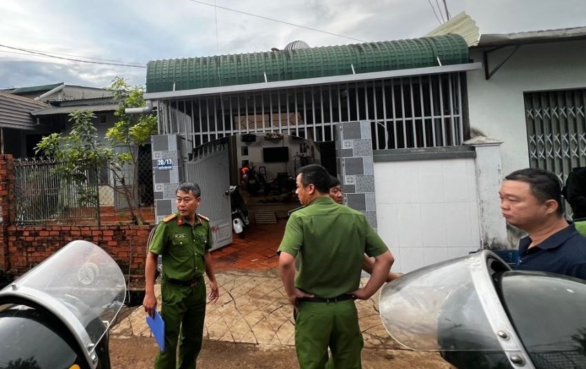 Sức khỏe bé trai sống sót trong vụ thảm án ở Đắk Lắk ra sao?