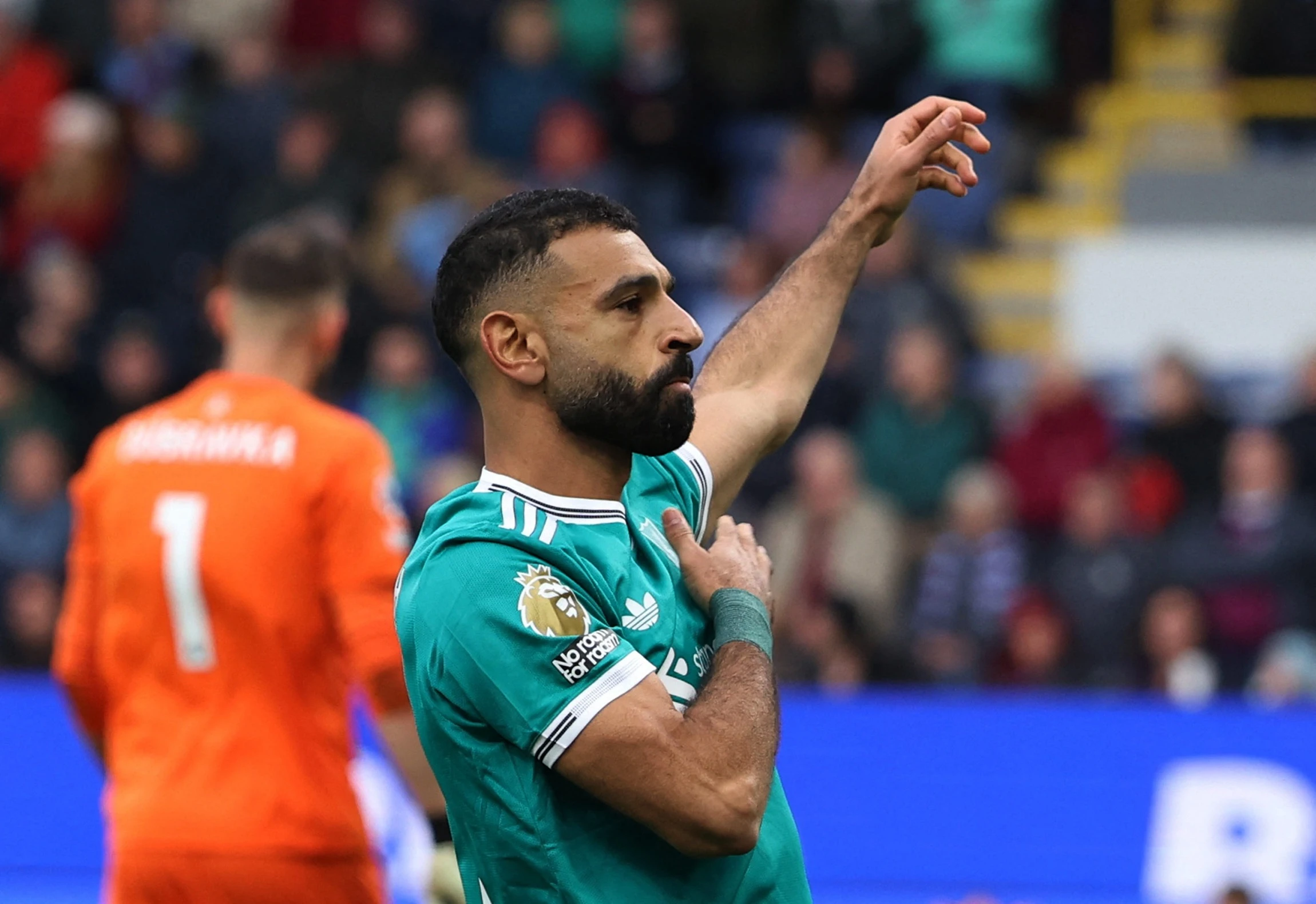 Liverpool thắng nhờ quả phạt đền phút 90+5