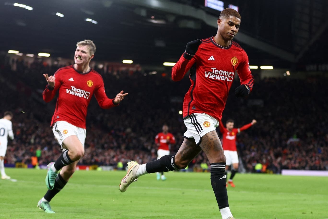 Dàn sao MU ủng hộ Hojlund và Rashford
