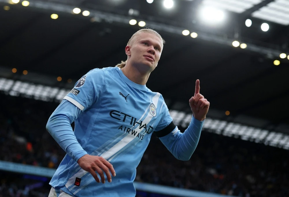 Haaland toàn diện đến khó tin