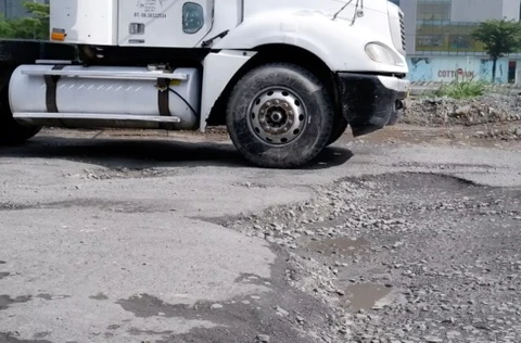 Yêu cầu khẩn liên quan hầm chui 830 tỷ chi chít 'ổ gà' ở TP.HCM