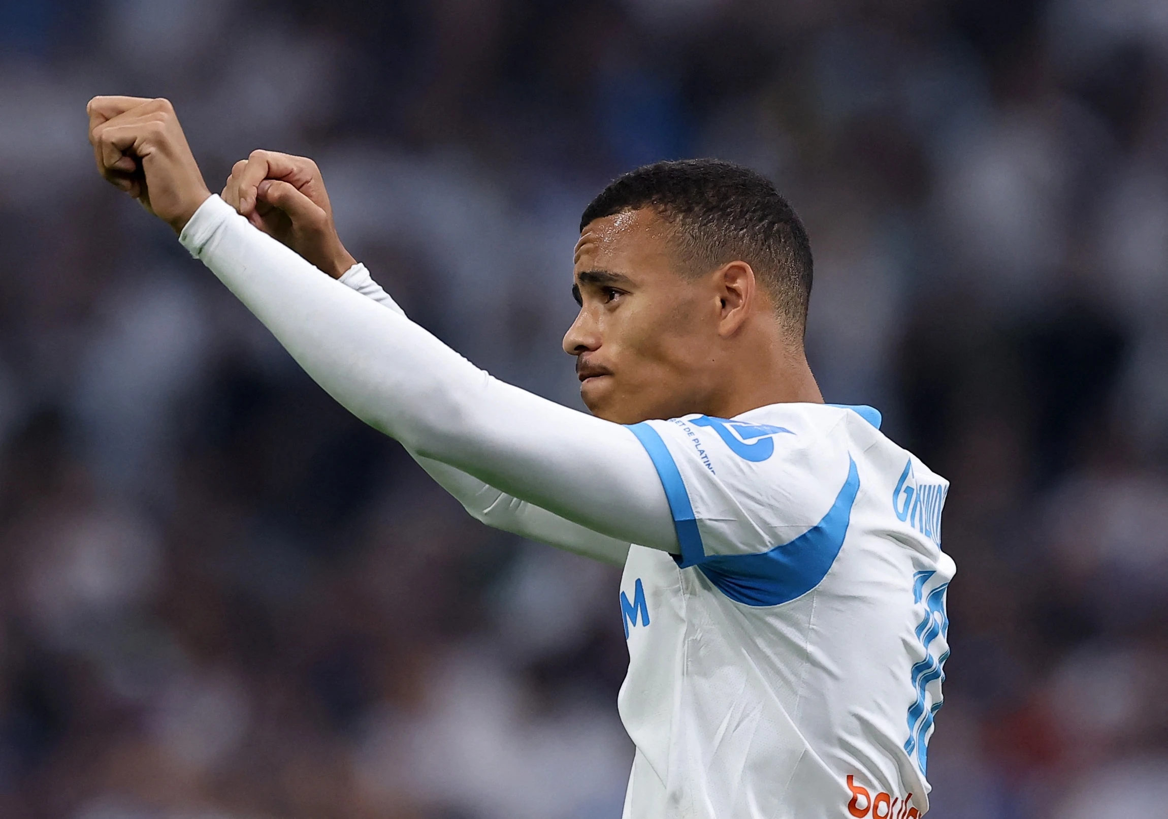 Greenwood thách thức Real Madrid