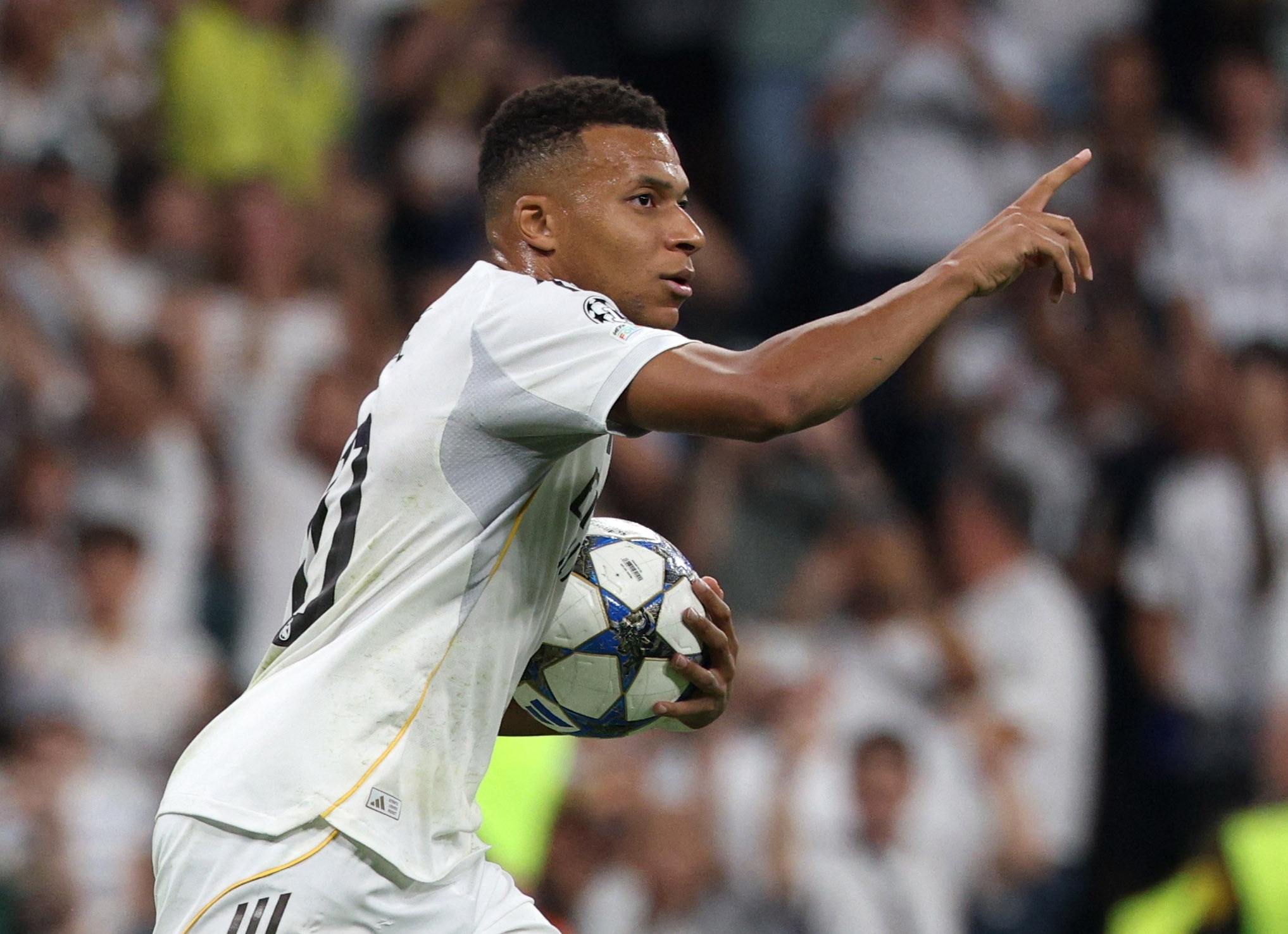 Mbappe xoá điểm mù trong sự nghiệp