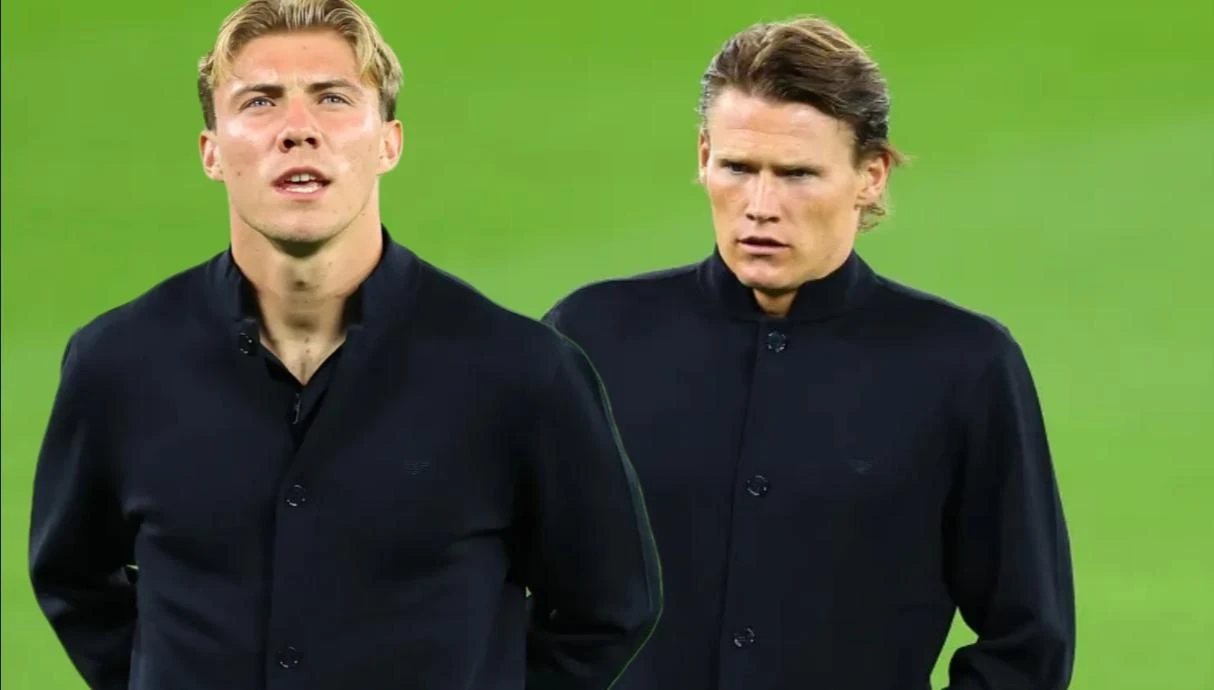 Hình ảnh gây sốt của Hojlund, McTominay