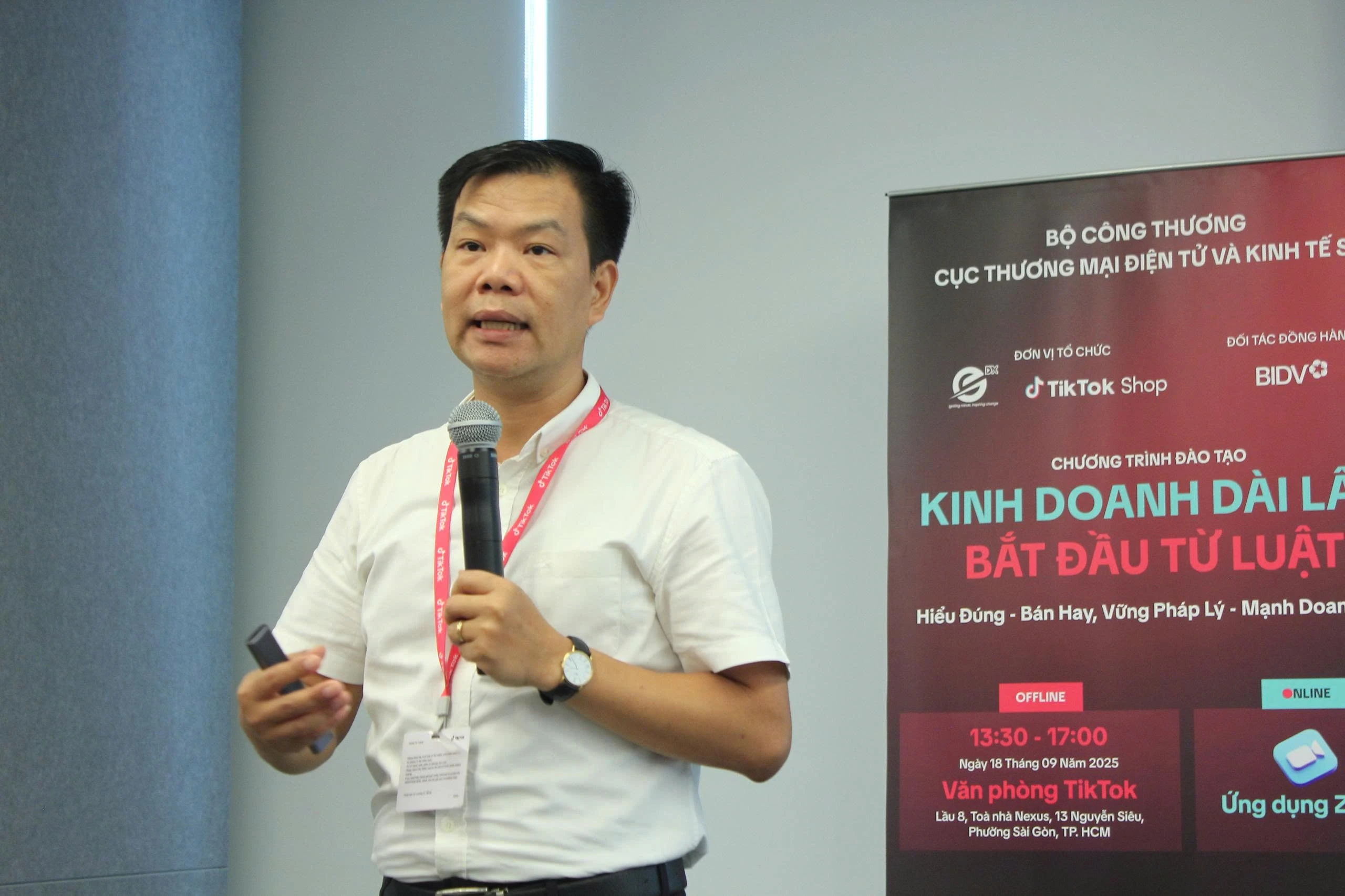 Bán hàng online bị phạt nặng vì những vi phạm này