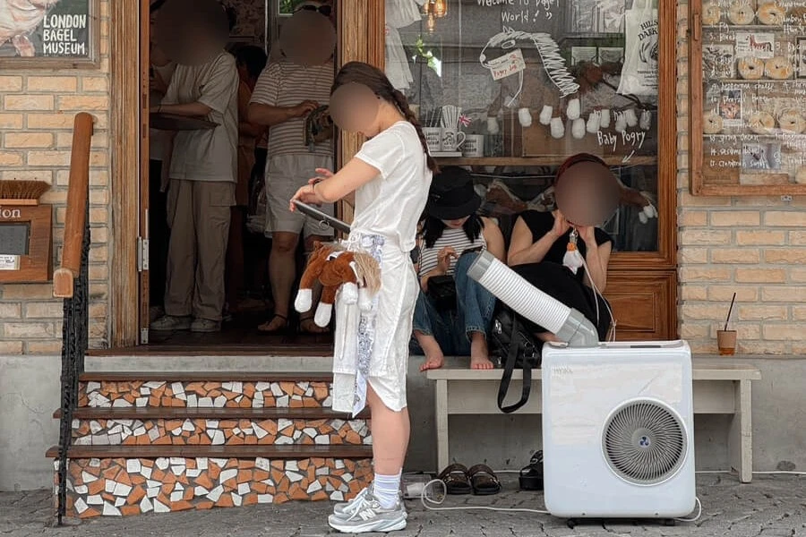 Nữ nhân viên tử vong vì làm việc 21 tiếng/ngày gây chấn động Hàn Quốc