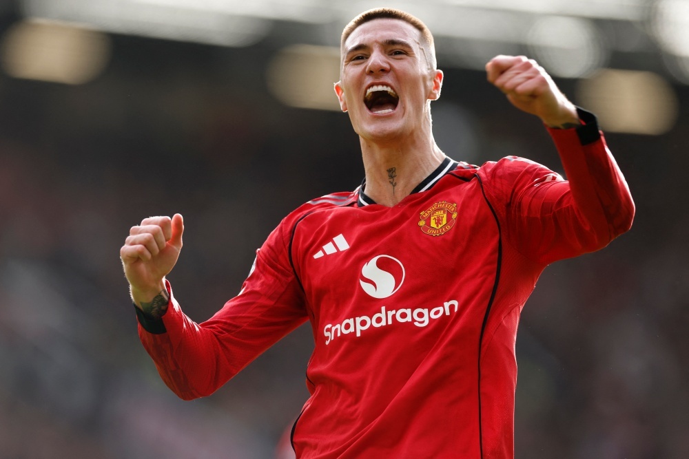 MU đứng ở đâu nếu VAR không sai sót?