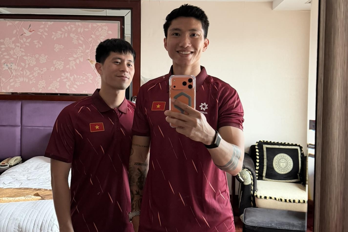 Ảnh nhận 'bão like' của Đoàn Văn Hậu