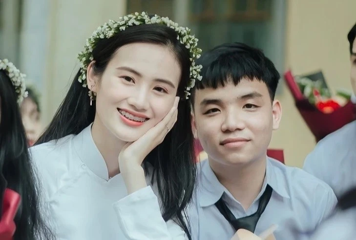 Mối tình 9 năm của Hoa hậu Ý Nhi và bạn trai Tuấn Kiệt