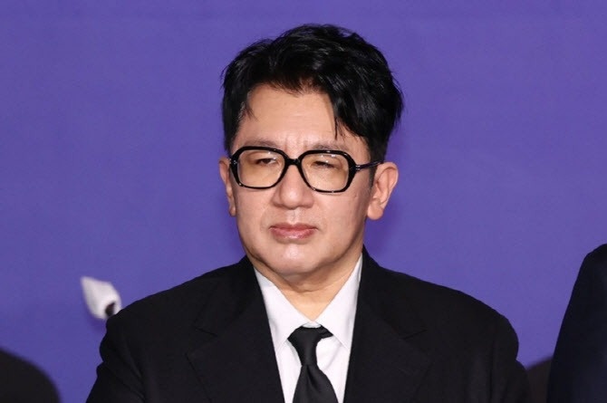 Cảnh sát đang xem xét bắt giữ ông chủ của BTS