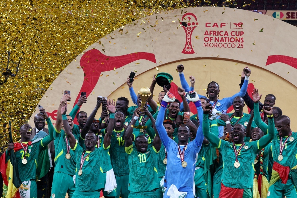 CAF né tránh, bê bối Morocco-Senegal thêm nóng