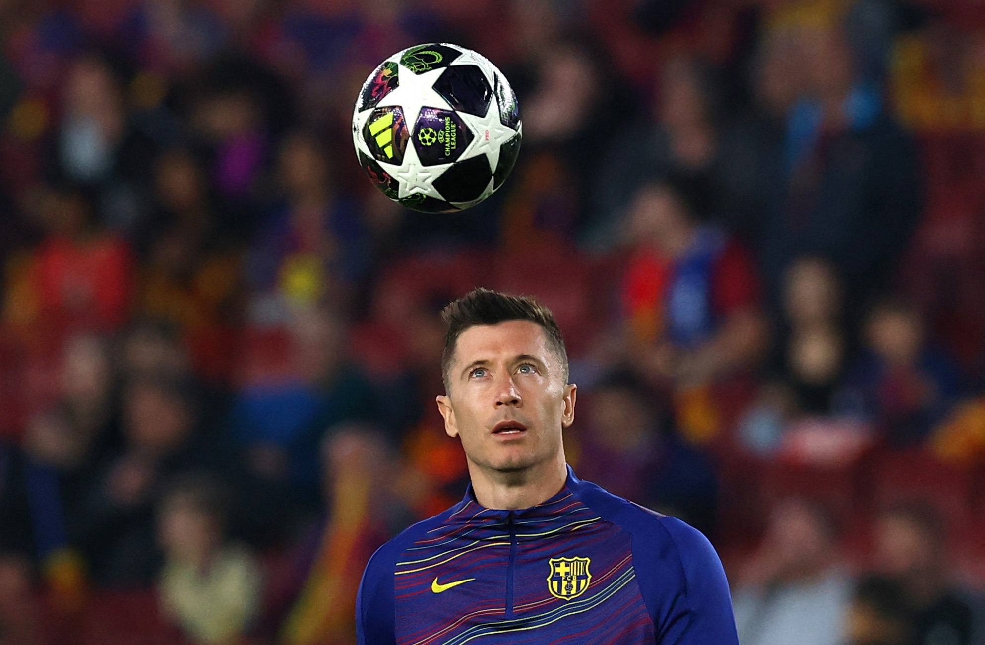 Lewandowski chủ động rời Barcelona, Milan nhập cuộc