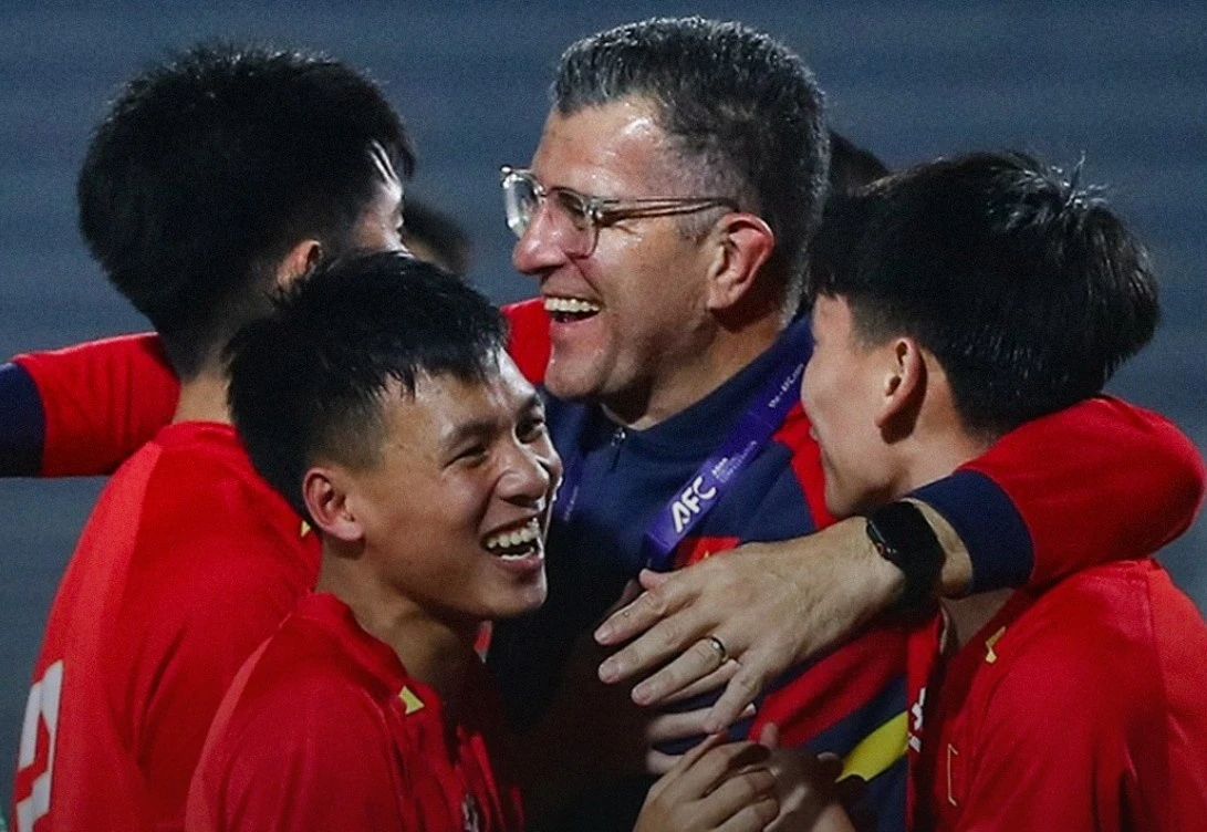 CĐV Đông Nam Á kinh ngạc với U17 Việt Nam