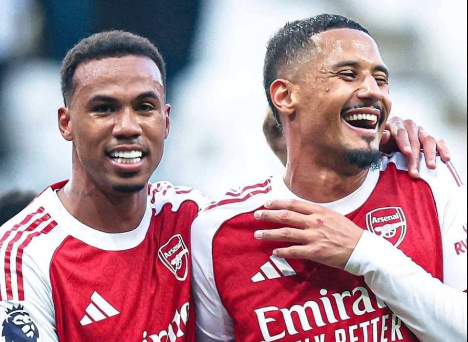 Điểm tựa giúp Arsenal vô địch Premier League